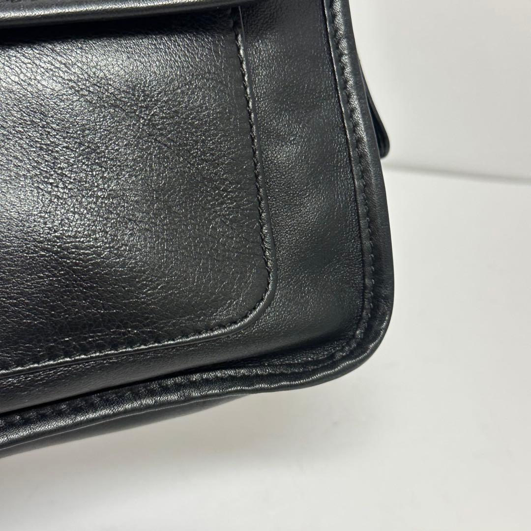 美品‼️ロエベ アナグラムロゴ レザーショルダーバッグ ブラック 黒 本革