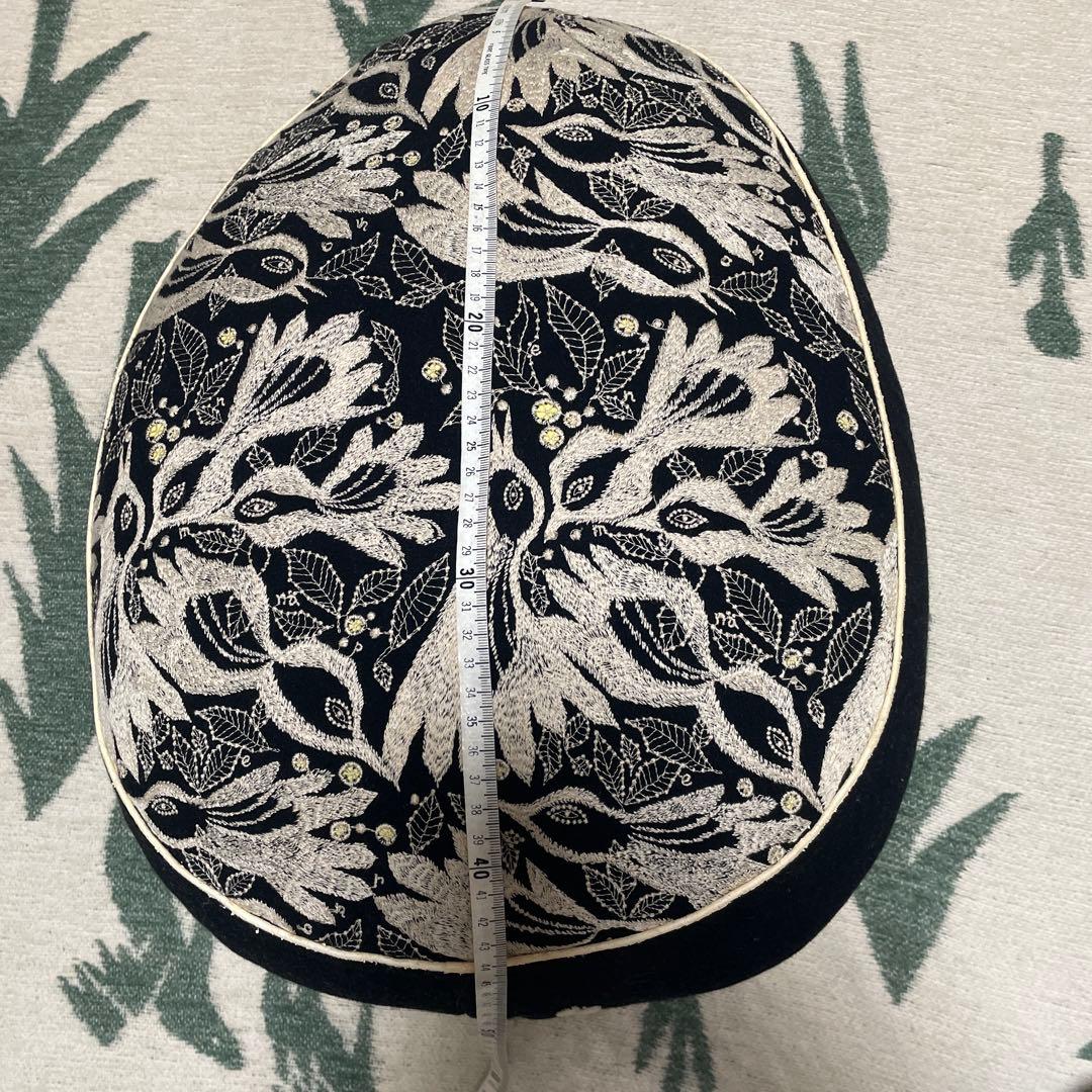 大幅値下げ　ミナペルホネン　エッグクッション　carnival ブラック