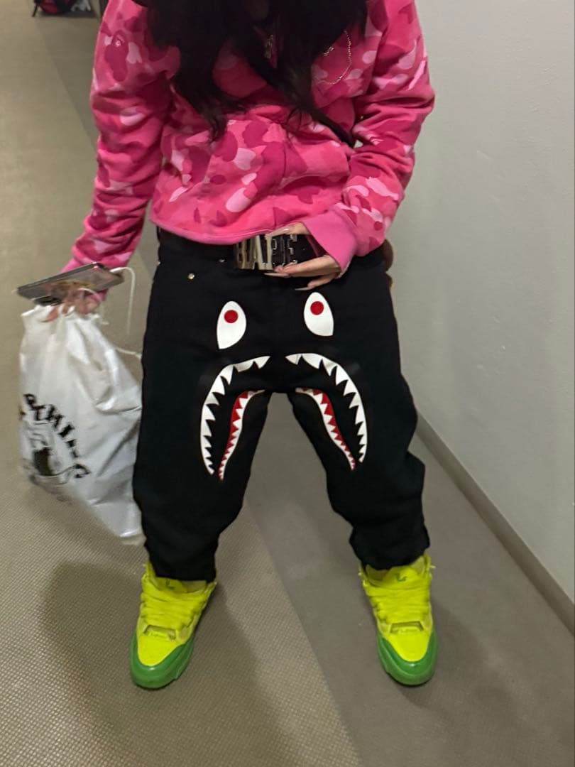 bape シャークパンツ
