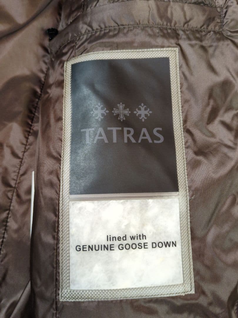 【良品】TATRAS（タトラス）COLMA（コルマ）ダウンジャケットM 高級羽毛