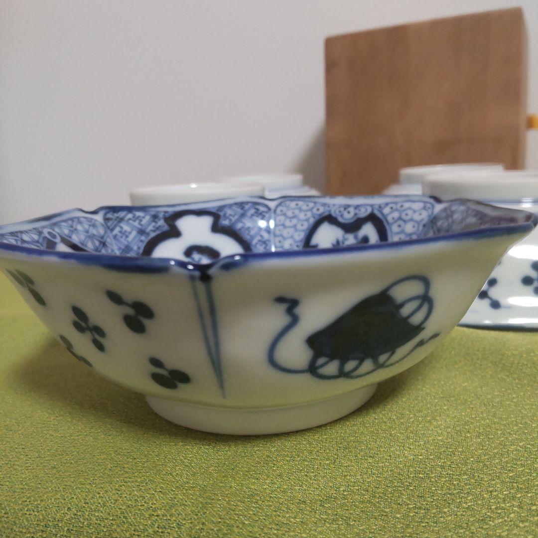 骨董 手描き 伊万里焼 藍九谷 古九谷 染付 古伊万里 六角 小鉢 木箱付