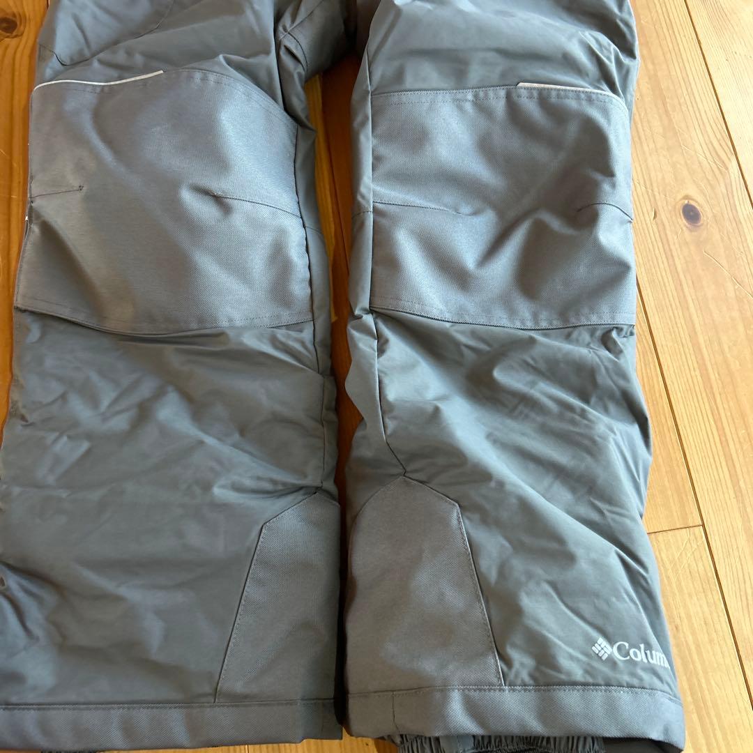 コロンビア　スキーウェア　 Mサイズ（140〜150センチ）女子