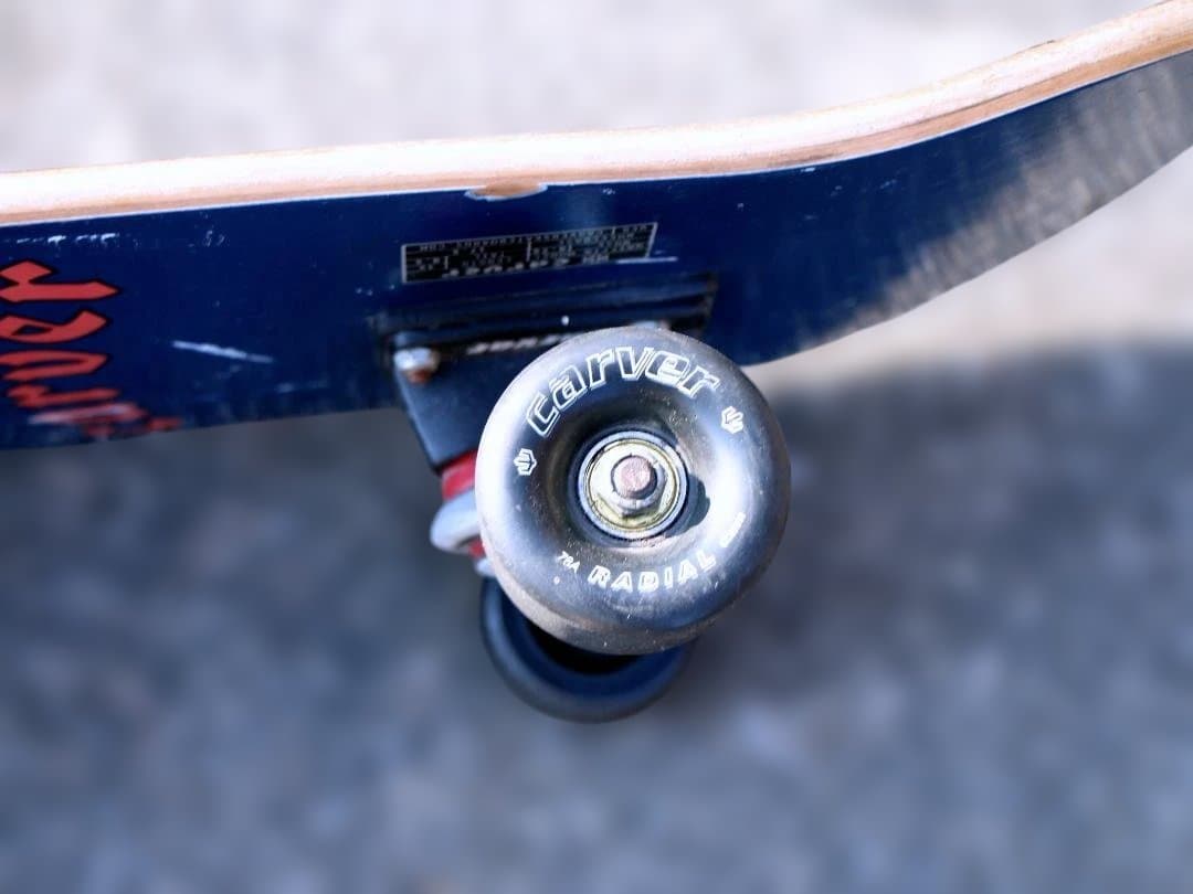 スケートボード Carver カーバー Griffin 35インチ 前スイング