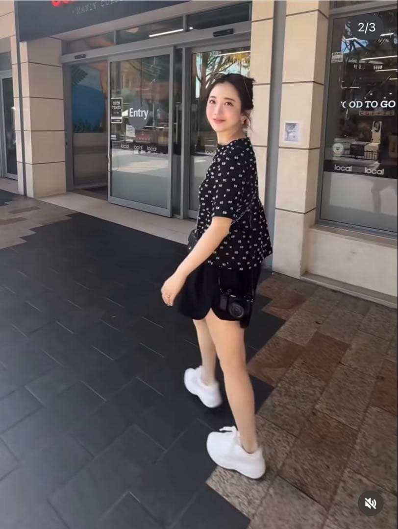 美品レアheyon ヘヨン tsubutsubu ブラウス