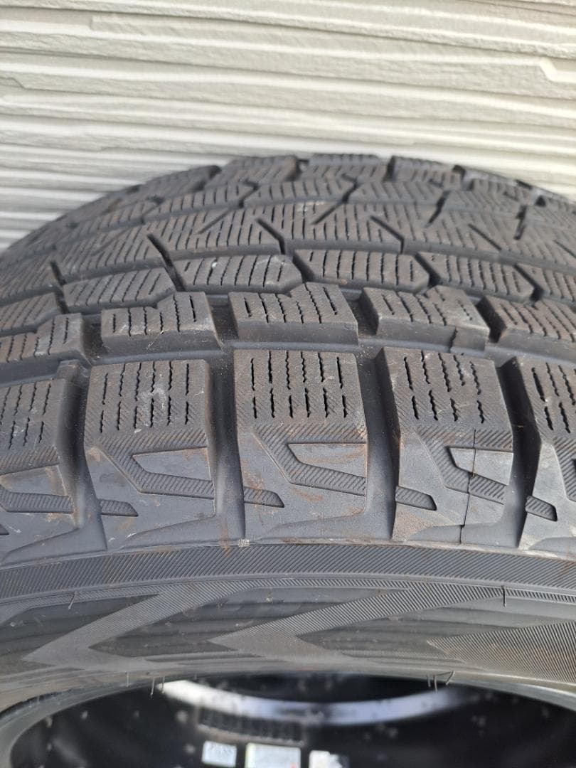 265/65R17　スタッドレス　150プラド等