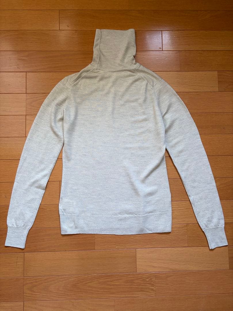 ジョンスメドレー JOHN SMEDLEYタートルネック 美品