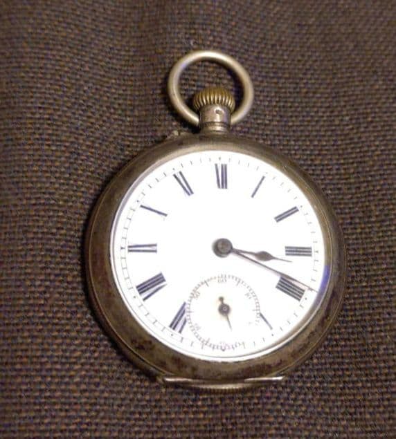 ア14. 懐中時計（0.800刻印）不動 ジャンク品