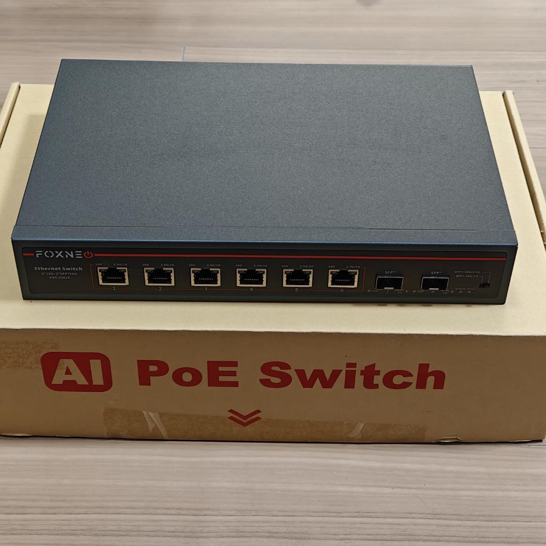 FOXNEO 10GbE RJ45/SFP+アンマネスイッチ FNS-3262X