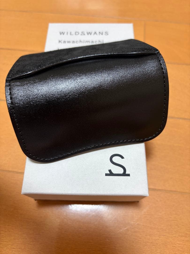 ワイルドスワンズ　タング　トリプルレザー