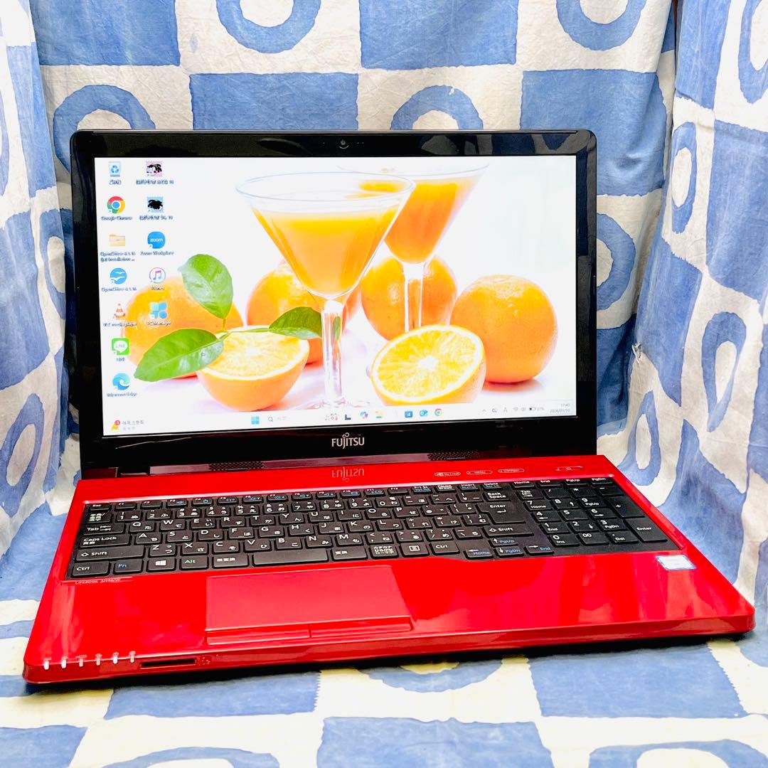 爆速SSD500G☆i5☆貴重な赤ノートパソコン♪カメラ付！第6世代！Win11