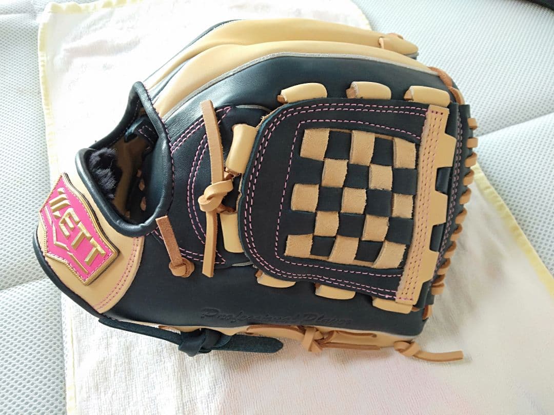 源田モデル軟式グローブ　源田モデル　内野　ショートセカンド用