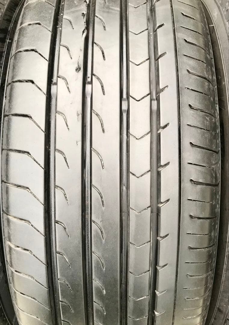 195/65 R15 YOKOHAMA BluEarth-RV03ラジアルタイヤ