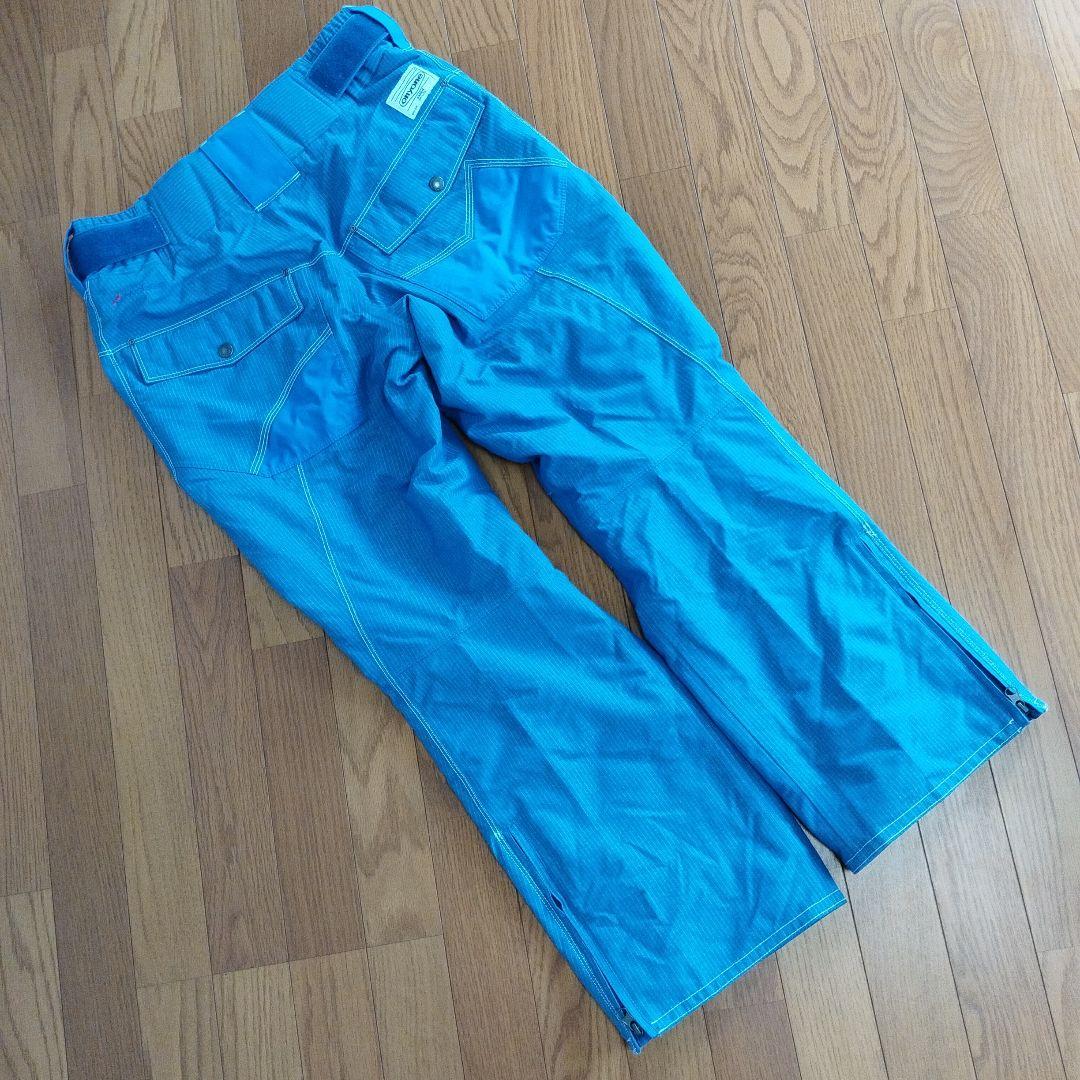 【希少・極美品】ONYONE　スキーウェア　L　上下