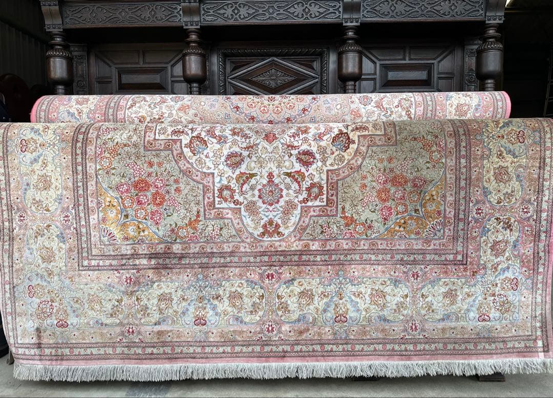 ペルシャ絨毯 クム産 工房サイン シルク100% 手織り 301×198cm