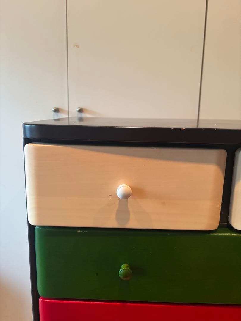 カラフルな6段引き出しチェスト