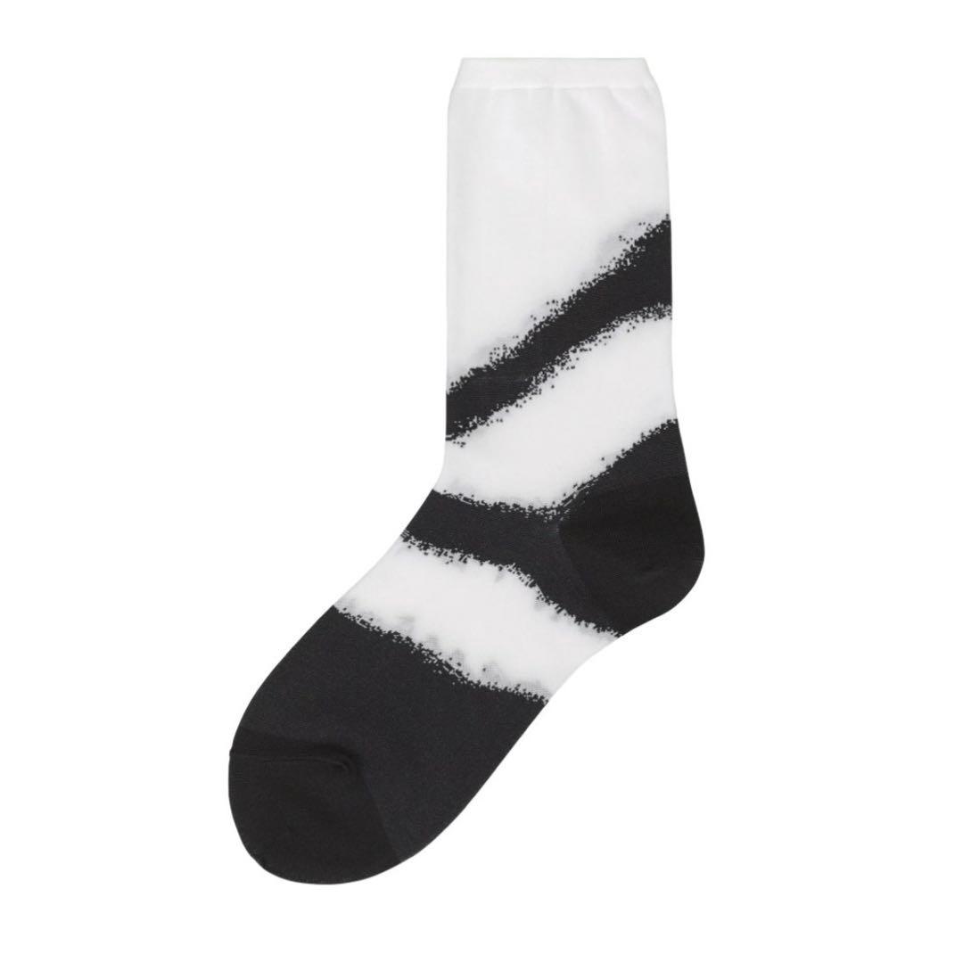 レッグウェア ISSEY MIYAKE SHADOW STUDY SOCKS