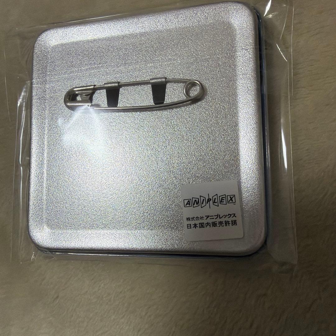 鬼滅の刃 モクテルバー ロト グリッター缶バッジ 冨岡義勇