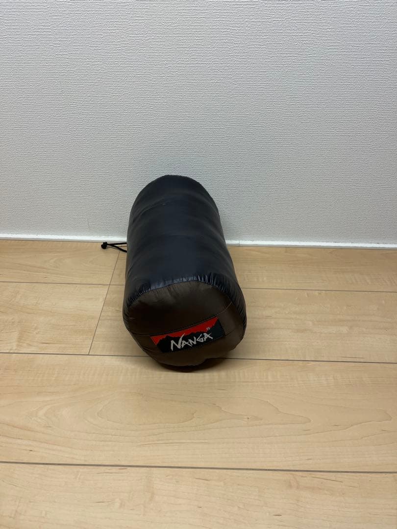 NANGA 300DX寝袋 レギュラーサイズ ブラウン/ブラック