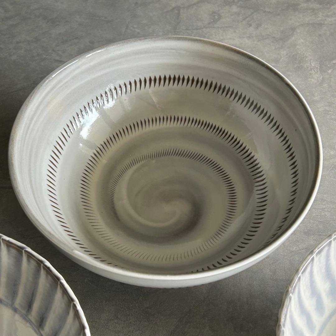 【侑紀】小石原ポタリー　小石原焼　どんぶり　丼　陶器　　食器