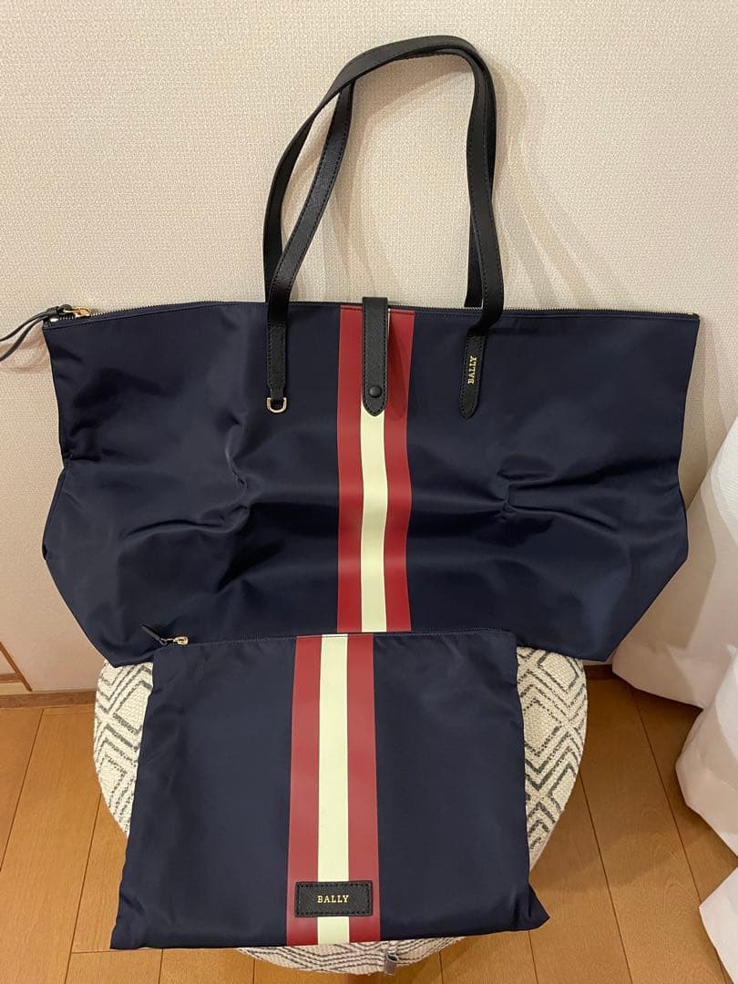 BALLY トートバッグ　キャリーオンバッグ　ボストンバック　コンパクト　ポーチ