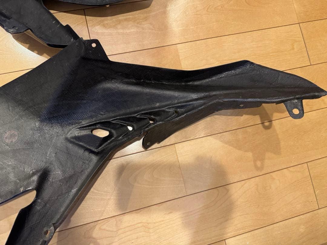 A-TECH エーテック タンクサイドカバーSPL ZX-25R ZX-4R用