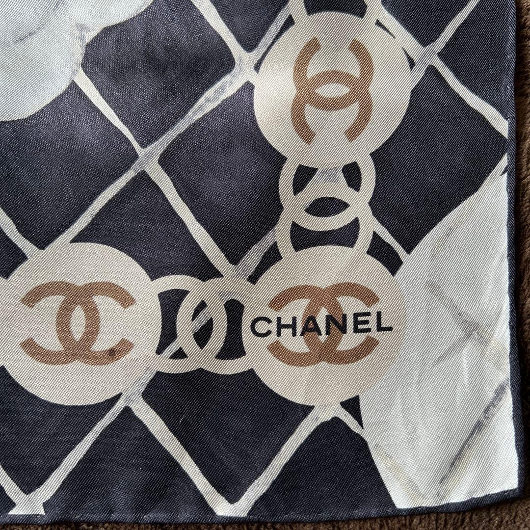 Chanel ストール ブラック/ホワイト