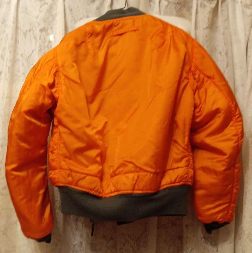 レトロ MA−1 100%オリジナルジャンバー 【男女兼用】