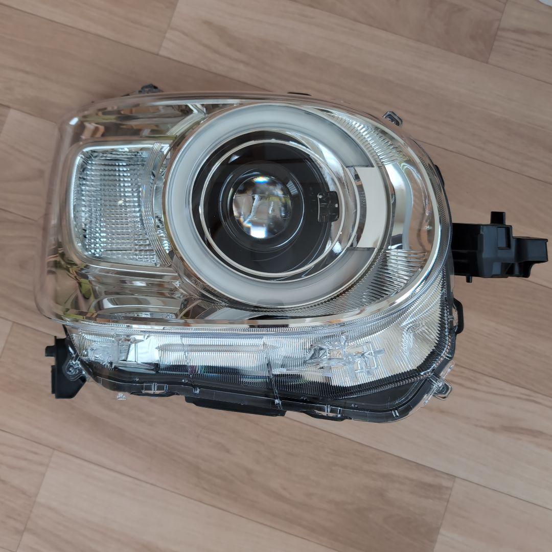 キャンバス　ヘッドライト　右