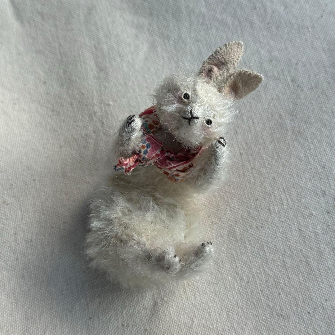 作家さん　うさぎ　ぬいぐるみ