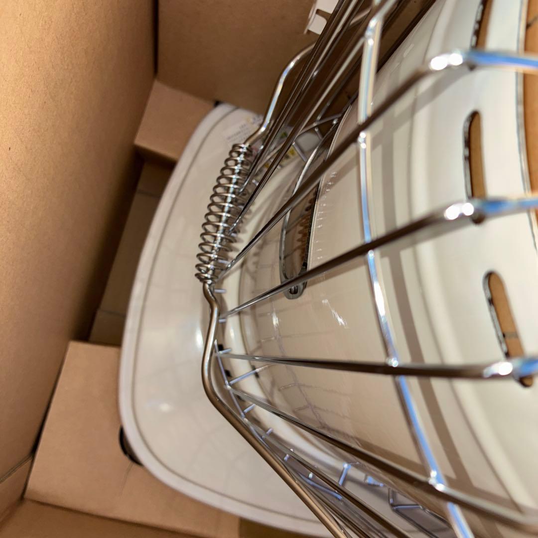 貴重　新品 コロナ 石油ストーブ SL-221(W)