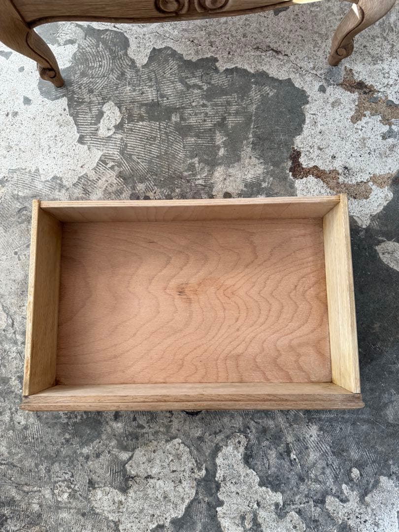 ビンテージ 4段チェスト 猫脚 剥離