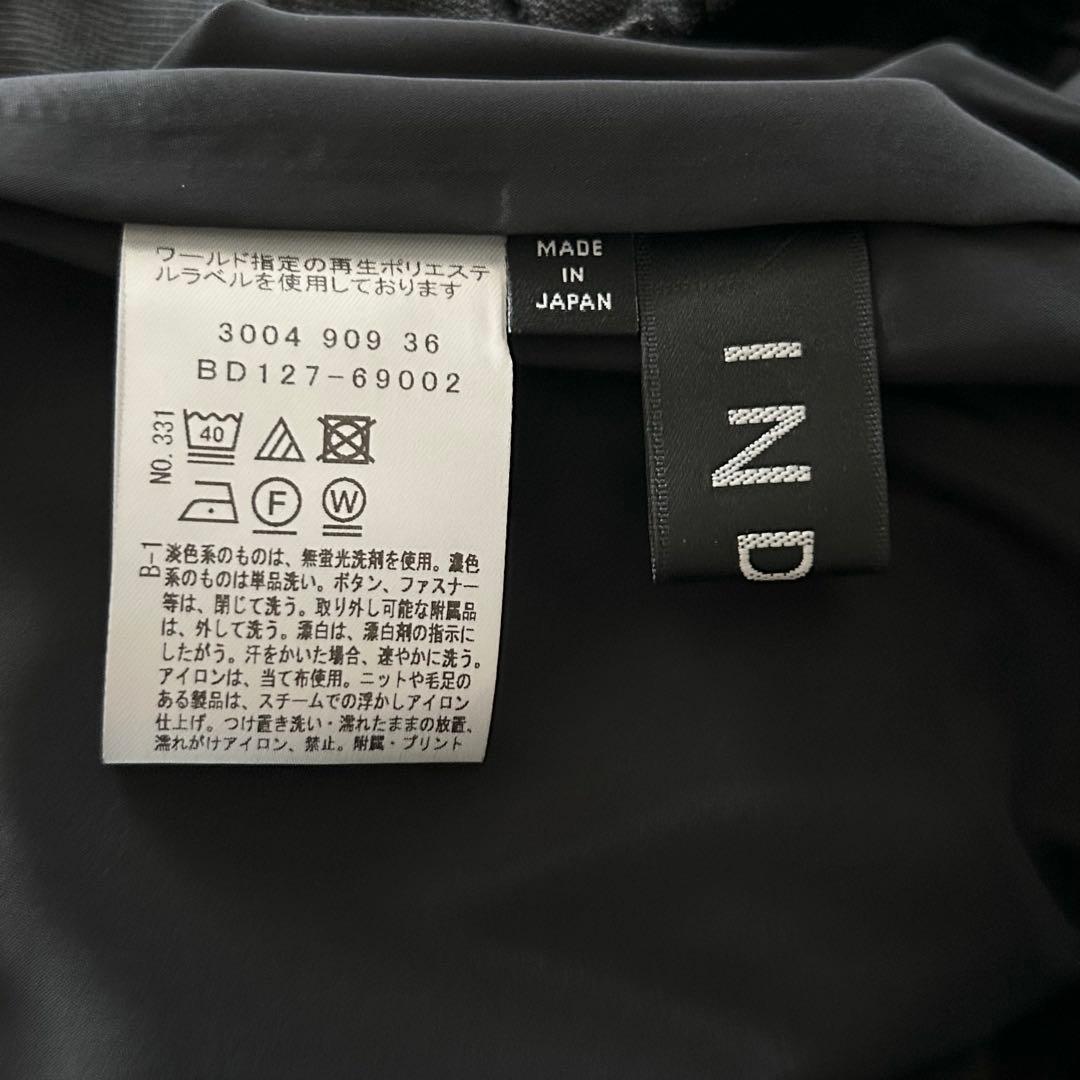 未使用タグ付INDIVIパンツスーツ38 グレーフォーマル卒園卒業ウォッシャブル