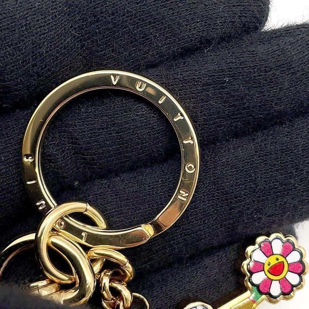 ルイヴィトン キーホルダー LVアイコニック M02468 村上隆 キーリング