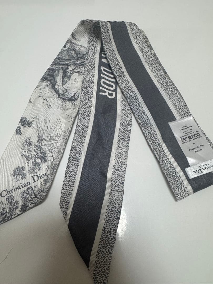 【Diorディオール】ミッツァ トワルドゥジュイ ソヴァージュ シルクスカーフ