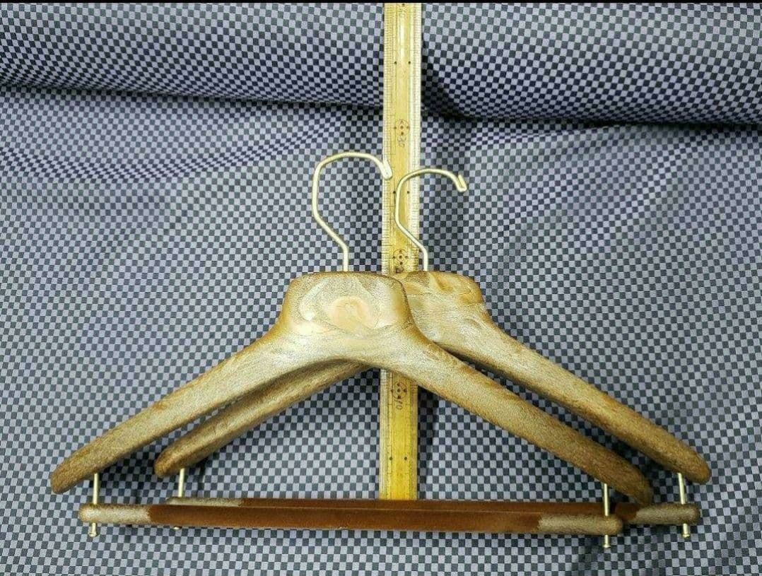 10本set 樹脂ハンガー 茶 マイネッティ サルトリアーレ イタリア 新品