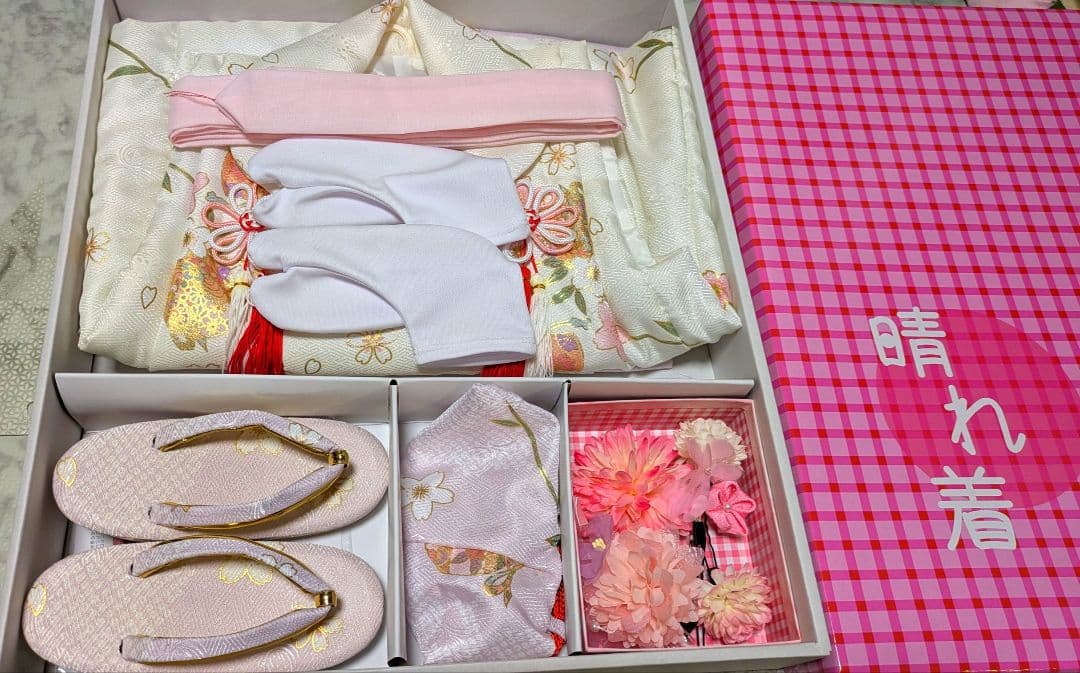 七五三　晴れ着セット 花柄刺繍　ピンク