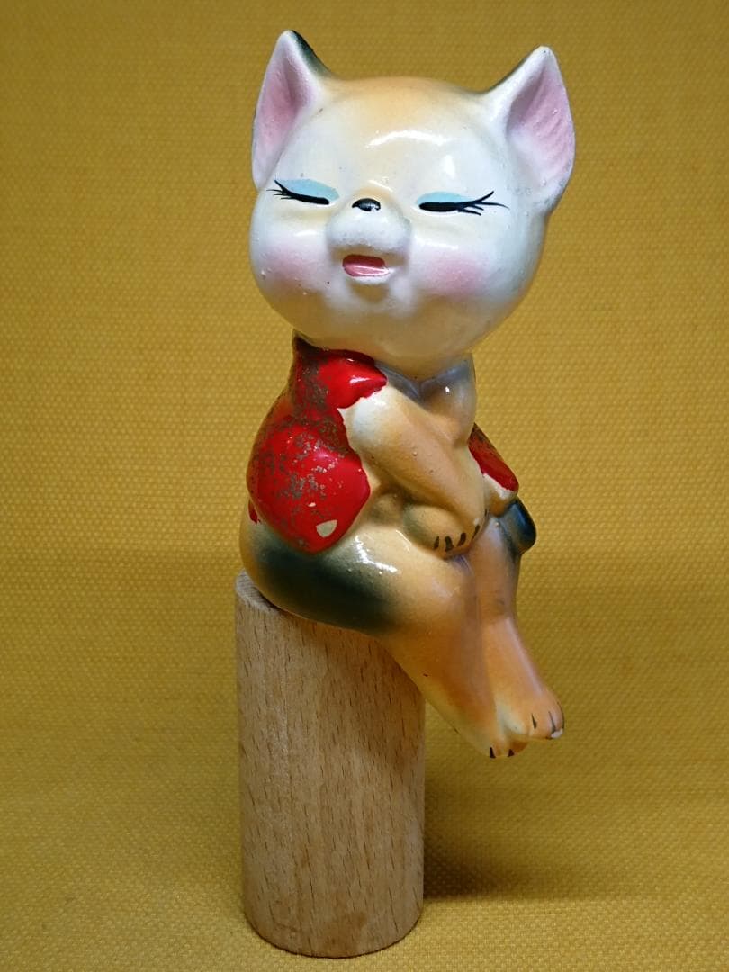 人形　ネコ　ブタ　陶器　オブジェ　置物　インテリア　工芸品　美術品　A1083