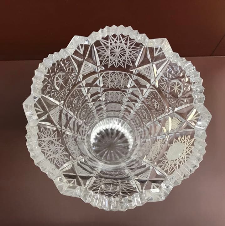 クリスタル花瓶