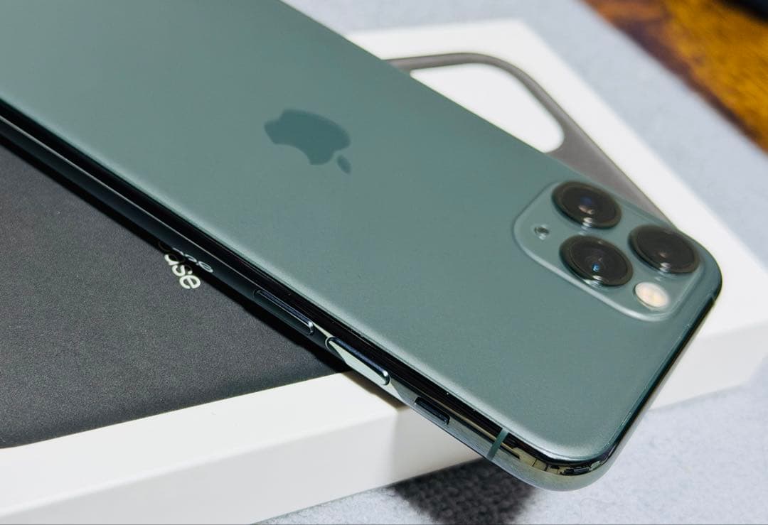 iPhone11 Pro 64GB SIMフリー 純正ケース付き