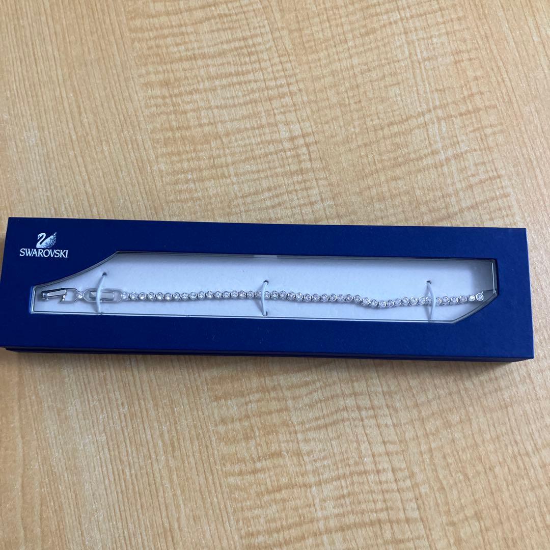 【新品】スワロフスキーブレスレット