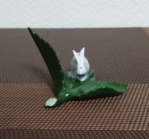 ヘレンド・ファンタジースタンド ウサギ飾り