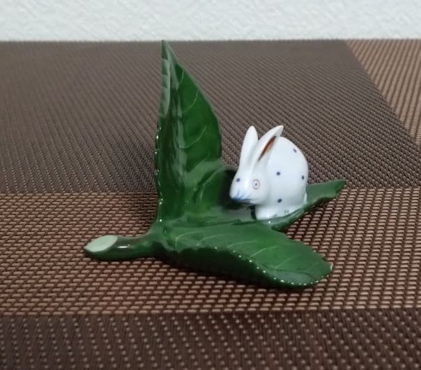 ヘレンド・ファンタジースタンド ウサギ飾り