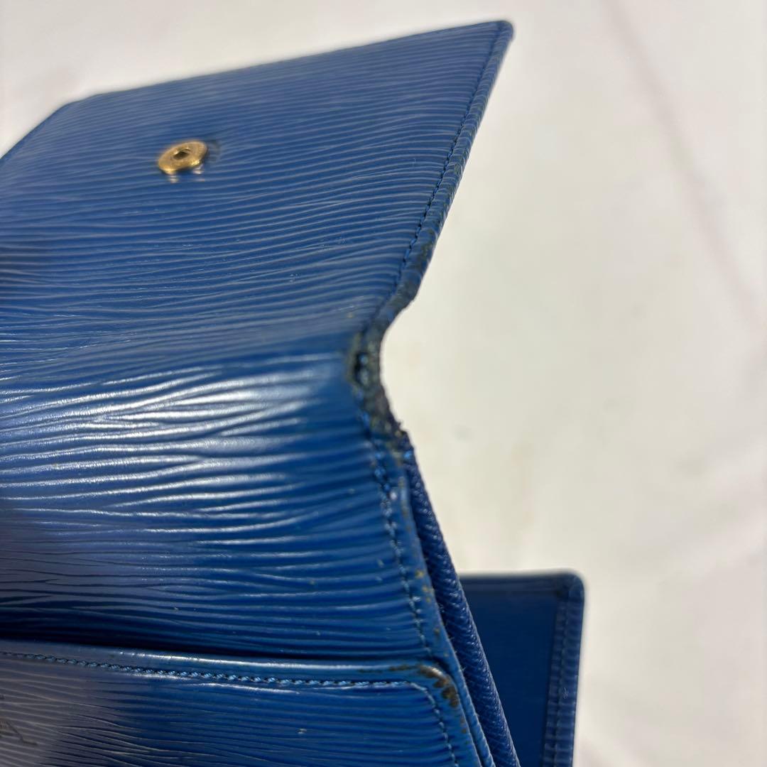 ルイヴィトン　エピ　Wホック　ポルトビエカルトクレディ　三つ折り財布　ブルー