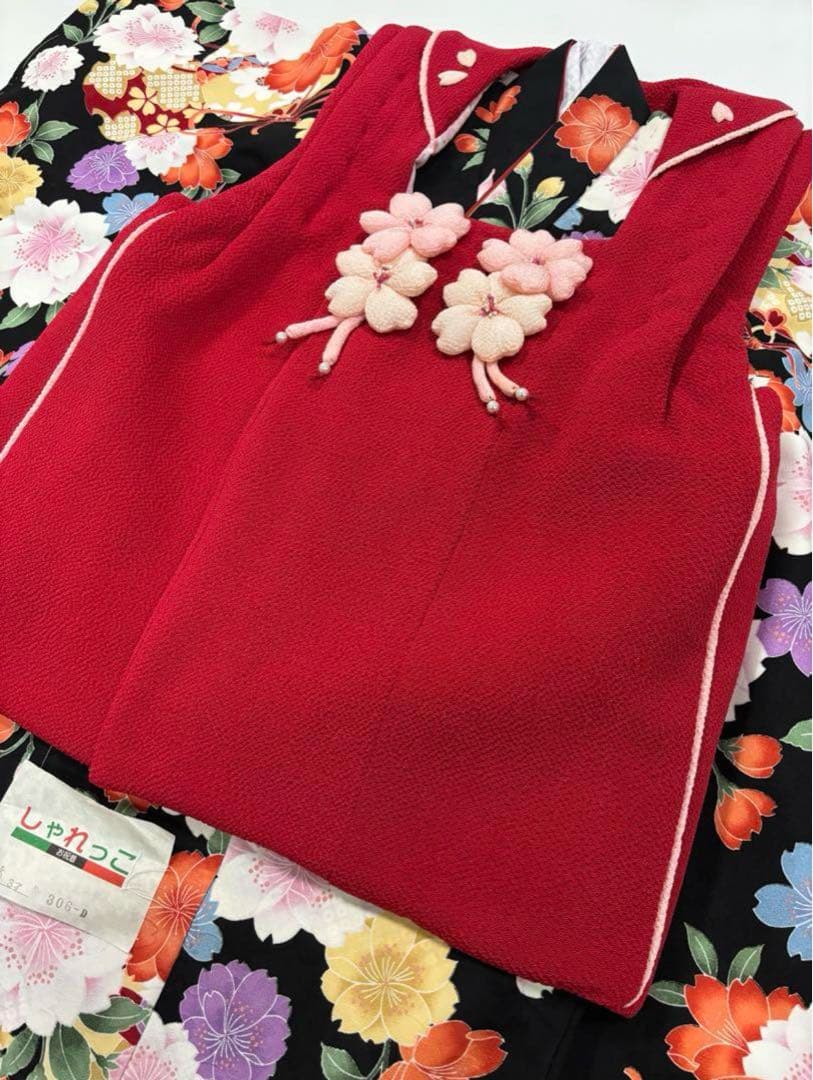七五三　3歳女の子　着物セット　赤ちりめん　正絹被布　黒に八重桜　新品