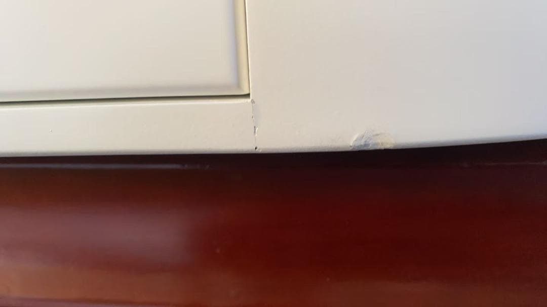 ホワイトドレッサー LEDミラー付き訳あり品　写真をご確認J201-100-02