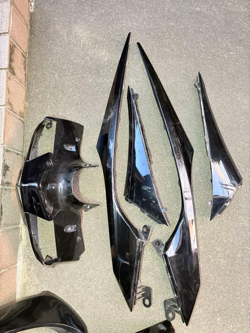 シグナス ４型　一部新品　外装　一式　黒