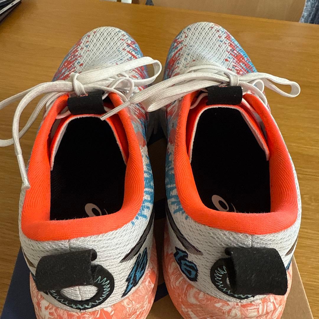 ASICS NOOSA TRI 16 26.5cm ホワイト/サンライズレッド