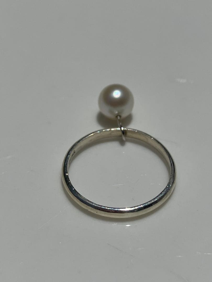 揺らめく一粒 ― アコヤベビーパールのシルバーリング（SV950／7号）