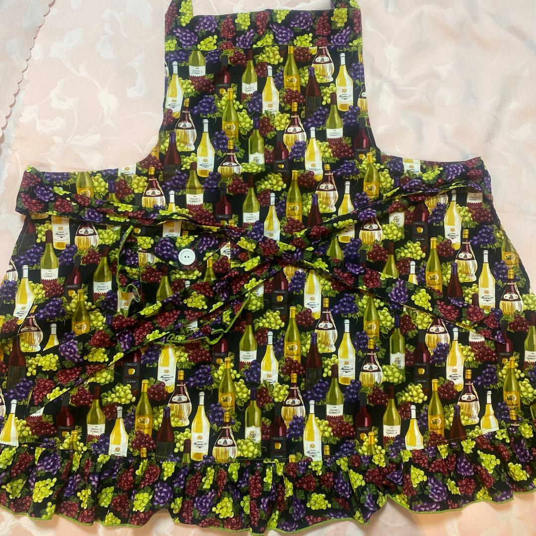 エプロン★ワイン柄★ソムリエ★ワインボトル柄★葡萄柄