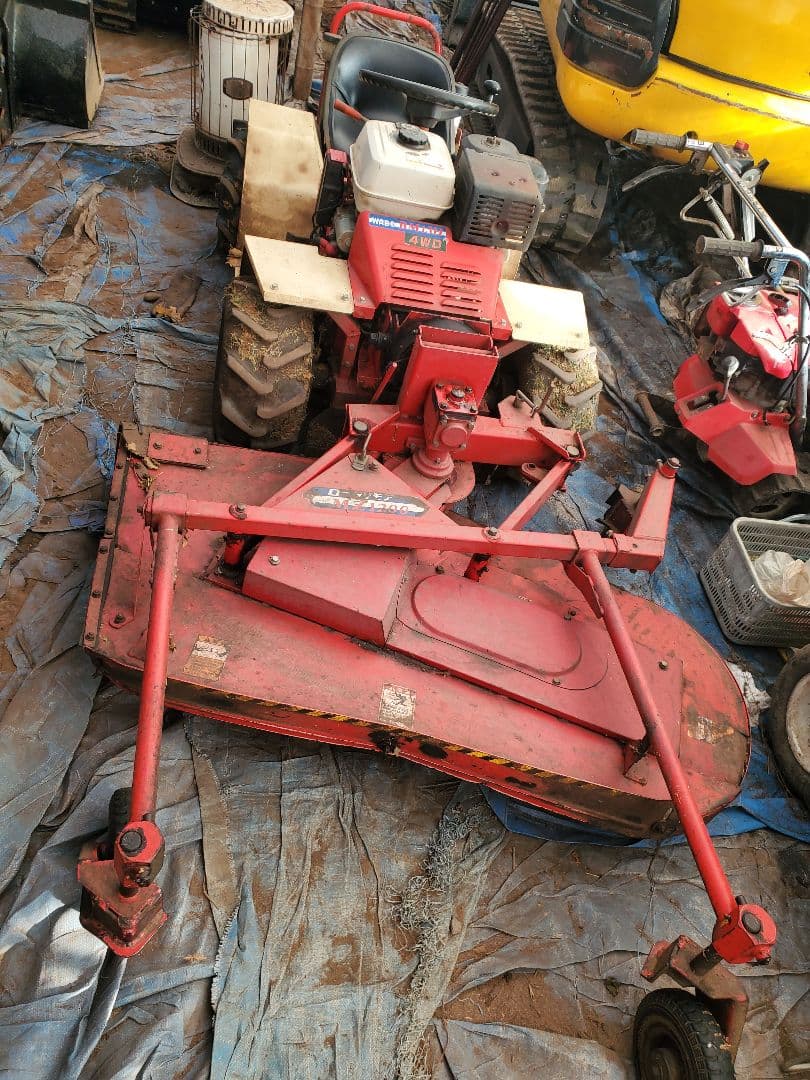 和同　乗用車　草刈機